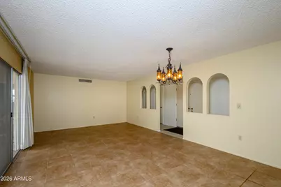 10636 W Mission Lane, Sun City, AZ 85351 - Photo 17