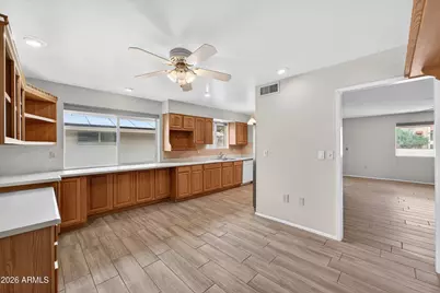 9807 N Balboa Drive, Sun City, AZ 85351 - Photo 7