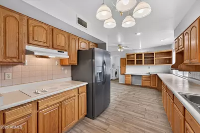 9807 N Balboa Drive, Sun City, AZ 85351 - Photo 11