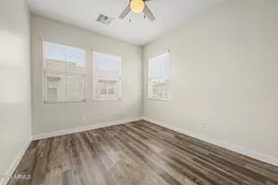 2369 W Gloria Ln, Phoenix, AZ 85085 - Photo 19
