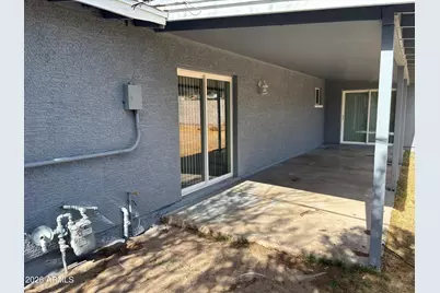 515 W La Mirada Drive, Phoenix, AZ 85041 - Photo 21