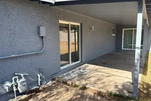 515 W la Mirada Dr, Phoenix, AZ 85041 - Photo 21