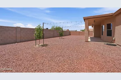 8827 W Magnum Drive, Arizona City, AZ 85123 - Photo 27