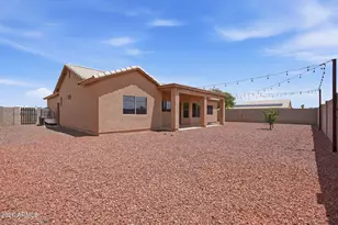 8827 W Magnum Dr, Arizona City, AZ 85123 - Photo 25