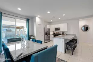 9416 W Heatherbrae Dr, Phoenix, AZ 85037 - Photo 11