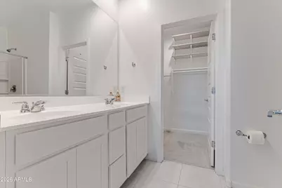 9416 W Heatherbrae Drive, Phoenix, AZ 85037 - Photo 17