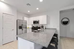 9416 W Heatherbrae Dr, Phoenix, AZ 85037 - Photo 9