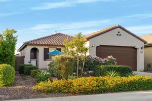 9416 W Heatherbrae Dr, Phoenix, AZ 85037 - Photo 1