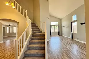 1939 E Springfield Pl, Chandler, AZ 85286 - Photo 3