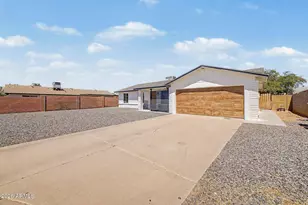 5211 S 43rd Pl, Phoenix, AZ 85040 - Photo 3