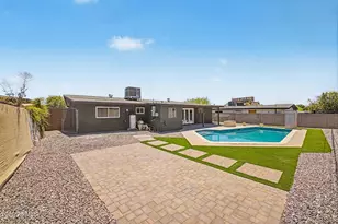 1226 E Butler Dr, Phoenix, AZ 85020 - Photo 11
