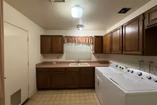 685 E Linda Ln, Gilbert, AZ 85234 - Photo 13