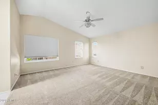 3130 E Redwood Ln, Phoenix, AZ 85048 - Photo 15