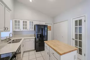 1822 E Bluefield Ave, Phoenix, AZ 85022 - Photo 13
