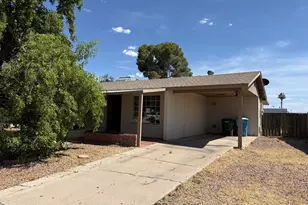 2119 W Danbury Rd, Phoenix, AZ 85023 - Photo 1