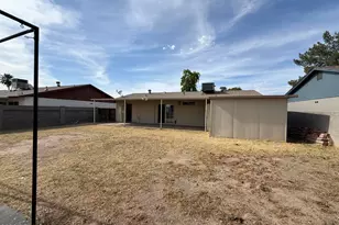 2119 W Danbury Rd, Phoenix, AZ 85023 - Photo 9