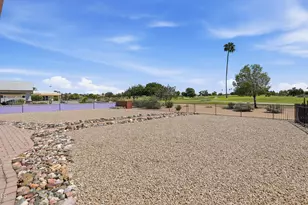 18221 N Willowbrook Dr, Sun City, AZ 85373 - Photo 13