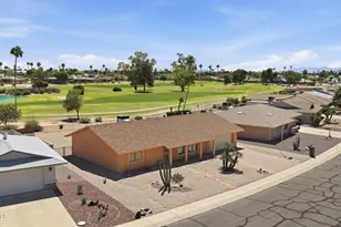18221 N Willowbrook Dr, Sun City, AZ 85373 - Photo 3