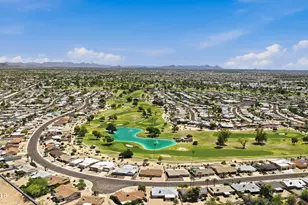 18221 N Willowbrook Dr, Sun City, AZ 85373 - Photo 17