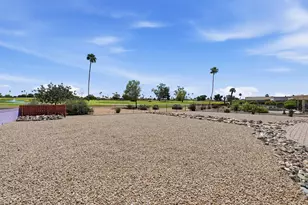 18221 N Willowbrook Dr, Sun City, AZ 85373 - Photo 15