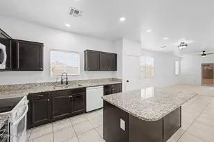 29180 N Fire Agate Rd, San Tan Valley, AZ 85143 - Photo 11
