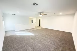 5761 W Larkspur Dr, Glendale, AZ 85304 - Photo 15