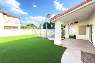 5761 W Larkspur Dr, Glendale, AZ 85304 - Photo 29