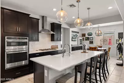 16118 W Desert Hills Drive, Surprise, AZ 85379 - Photo 15