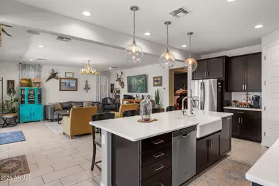16118 W Desert Hills Drive, Surprise, AZ 85379 - Photo 19