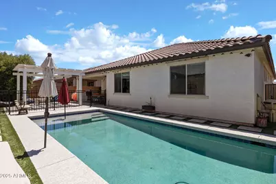 16118 W Desert Hills Drive, Surprise, AZ 85379 - Photo 43