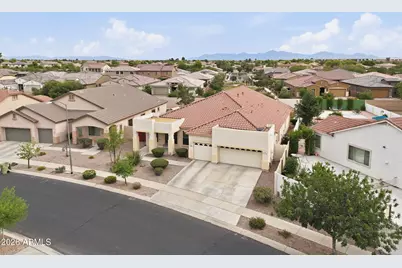 8729 W Carole Lane, Glendale, AZ 85305 - Photo 43