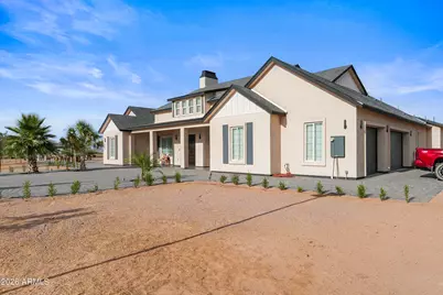 233 N Pettoshas Drive, Maricopa, AZ 85139 - Photo 5