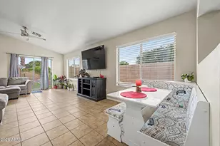 2525 W Gold Mine Way, San Tan Valley, AZ 85144 - Photo 11