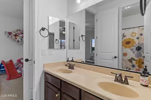 2448 E Amber Ct, Gilbert, AZ 85296 - Photo 41