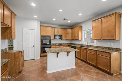 15721 N 172nd Lane, Surprise, AZ 85388 - Photo 11