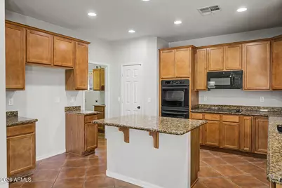 15721 N 172nd Lane, Surprise, AZ 85388 - Photo 13