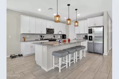 17381 W Running Deer Trail, Surprise, AZ 85387 - Photo 5