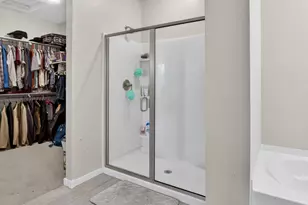 17381 W Running Deer Trl, Surprise, AZ 85387 - Photo 13