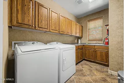 975 E County Down Drive, Chandler, AZ 85249 - Photo 37