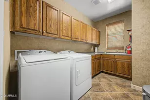 975 E County Down Dr, Chandler, AZ 85249 - Photo 37