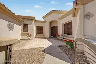 975 E County Down Dr, Chandler, AZ 85249 - Photo 3