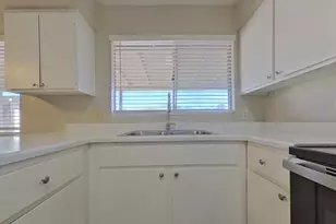 7044 W Taylor St, Phoenix, AZ 85043 - Photo 7