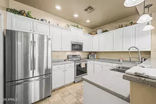 3131 E Legacy Dr, Phoenix, AZ 85042 - Photo 17