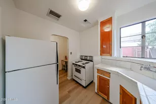 1834 N Laurel Ave, Phoenix, AZ 85007 - Photo 13