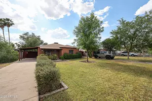 1834 N Laurel Ave, Phoenix, AZ 85007 - Photo 3