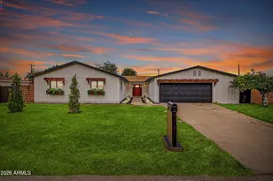 7844 N 17th Ave, Phoenix, AZ 85021 - Photo 1