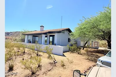 2311 E Euclid Avenue, Phoenix, AZ 85042 - Photo 9