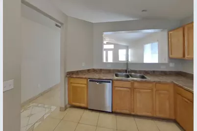 10446 W Orange Drive, Glendale, AZ 85307 - Photo 5