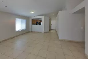 10446 W Orange Dr, Glendale, AZ 85307 - Photo 3
