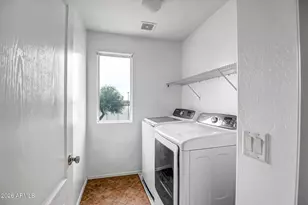 2208 N 78th Glen, Phoenix, AZ 85035 - Photo 23